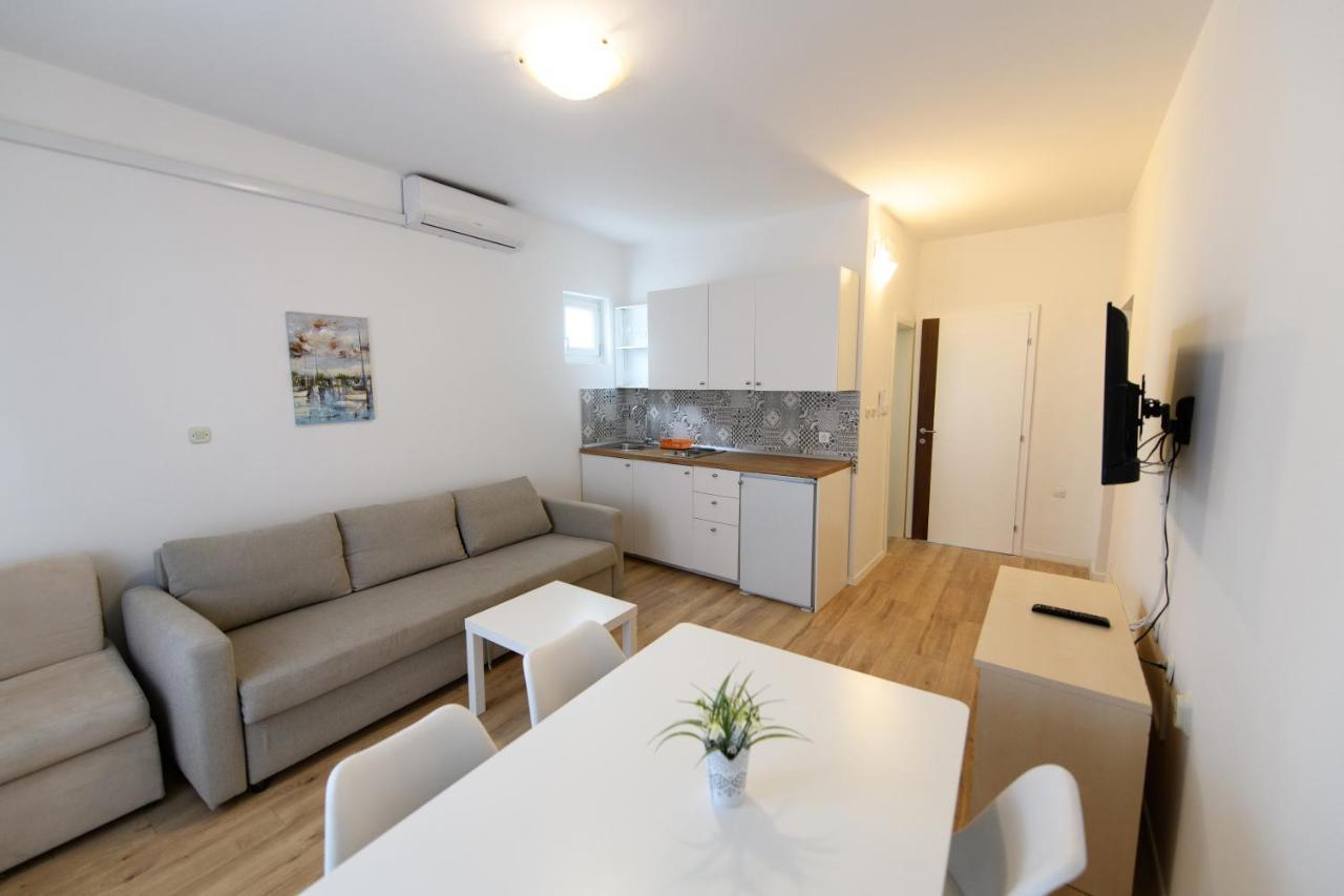 Cozy Beach Apartments Makarská Exteriér fotografie