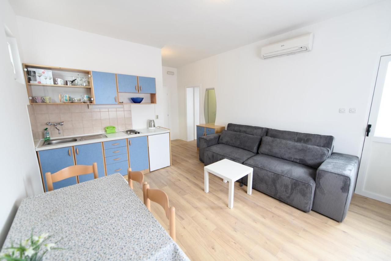Cozy Beach Apartments Makarská Exteriér fotografie